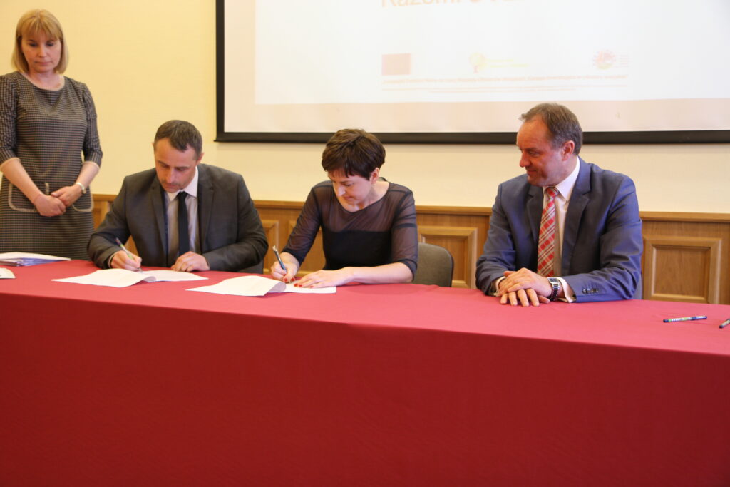podpisanie Umowy z Lokalnymi Grupami Działania z województwa pomorskiego